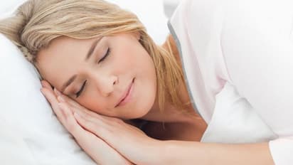 ঘুমের কারণেই  হু হু করে বাড়ছে মৃত্যুর হার, গবেষণায় উঠে এল চাঞ্চল্যকর তথ্য