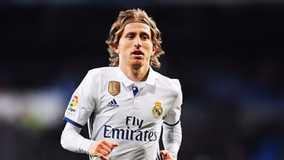 'Home sweet home': Luka Modric renews his love for Real Madrid until 2024; fans ecstatic