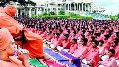 ಸಿದ್ಧಗಂಗಾ ಕ್ಷೇತ್ರವೆಂದರೆ ಅದೊಂದು ಸಣ್ಣ ಕರ್ನಾಟಕ