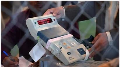 ലോക്സഭാ, നിയമസഭാ ഉപതെരഞ്ഞെടുപ്പുകൾക്ക് വിജ്ഞാപനം വന്നു; വോട്ടെടുപ്പ് ഏപ്രിൽ 12 ന്