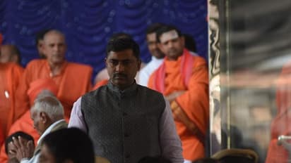 ಧರೆಯಲ್ಲಿ ಅಳಿಯದ ಇತಿಹಾಸ ಬರೆದ ಸಿದ್ಧಗಂಗಾ ಶ್ರೀಗಳು