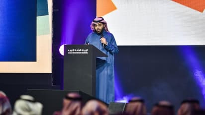 സൗദി ഹോട്ടലുകളില് സംഗീത, ഹാസ്യ പരിപാടികള്ക്ക് അനുമതി