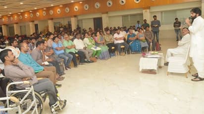 ఉత్తరాంధ్రలో పవన్ కల్యాణ్ భేటీలు(ఫొటోలు)