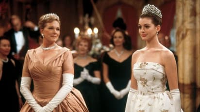 Anne Hathaway confirms script for 'The Princess Diaries 3' is ready