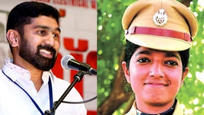 സാംസ്കാരിക നായകന്മാരേ എവിടെയാണ്; ചൈത്ര തെരേസ വിഷയത്തില് ബല്റാമിന്റെ ചോദ്യം