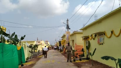 పుట్టిన ఊరిని మర్చిపోవద్దు: చంద్రబాబు