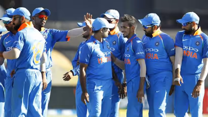 Ind vs NZ, 3rd ODI: Hardik Pandya shines on return as men in blue restrict Kiwis to 243