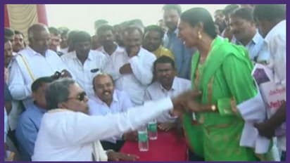 ജനസമ്പര്ക്ക പരിപാടിക്കിടെ വനിതയോട് അപമര്യാദയായി പെരുമാറി; വിവാദക്കുരുക്കില് സിദ്ധരാമയ്യ