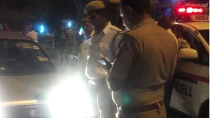 അര്ദ്ധരാത്രിയില് ഉച്ചത്തില് പാട്ട്; മൂന്നുപേര് അറസ്റ്റില്