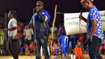 മോദിയെ കുറിച്ച് പാട്ട്; പാ രഞ്ജിത്തിന്റെ ബാന്റിനെ വിലക്കി പൊലീസ്