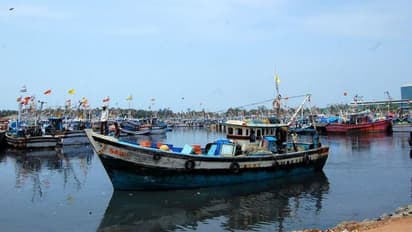 പാക്കിസ്ഥാന് ജയിലുകളില് 209 ഇന്ത്യന് മത്സ്യത്തൊഴിലാളികള്; ഇറാനില് രണ്ട് പേര്