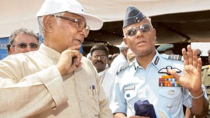 रक्षा मंत्री रहे इस नेता का निधन, पीएम मोदी ने बताया, 'बेबाक और निडर'