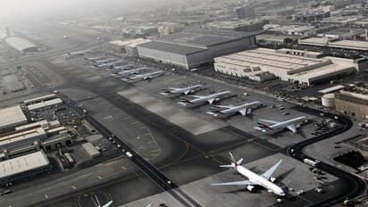 ప్రపంచంలోనే దుబాయి ఎయిర్పోర్ట్ వెరీ బిజీ.. ఎంతైనా దుబాయ్ దుబాయే..!!!