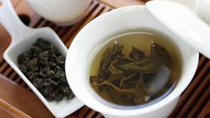 ഒലോങ്ങ് ടീ സ്തനാർബുദം തടയാൻ സഹായിക്കുമെന്ന് പഠനം