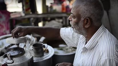 ചായക്കട നടത്തുന്ന പ്രകാശ് റാവു, 'പത്മശ്രീ പ്രകാശ് റാവു' ആയത് ഇങ്ങനെ; ആര്‍ക്കും പ്രചോദനമാണ് ഈ ജീവിതം