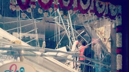 சூறாவளி காற்றில் பறந்த அடையாறு ஆனந்த பவன் மேற்கூரை…. சாப்பிட்டுக் கொண்டிருந்தவர்கள் உயிரிழந்த பரிதாபம்…