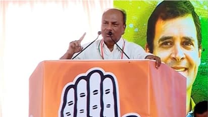 ജനവികാരം അനുകൂലം, പക്ഷേ ചെങ്ങന്നൂർ മറക്കരുതെന്ന മുന്നറിയിപ്പുമായി എ കെ ആന്റണി