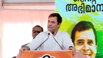 മോദി അഴിമതിക്കാരന്, വനിതാ സംവരണം നടപ്പാക്കും; പ്രവര്ത്തകര്ക്ക് ആവേശമായി രാഹുല്