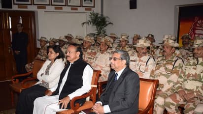 ’ಉರಿ’ ಸಿನಿಮಾ ನೋಡಿ ’ಇನ್ಸ್ಪೈರಿಂಗ್’ ಎಂದ ವೆಂಕಯ್ಯನಾಯ್ಡು!