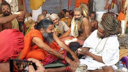 രാമനും കൃഷ്ണനും പുകവലിച്ചിരുന്നില്ല, പിന്നെ നമ്മളെന്തിന് വലിക്കണം; താക്കീതുമായി രാംദേവ്