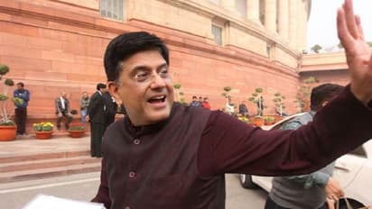 वित्तमंत्री वित्त मंत्रालय पहुंचे, आज पेश होगा बजट