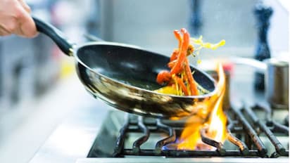 ಮೈಸೂರು ದಸರಾದಲ್ಲಿ ದಂಪತಿಗಳಿಂದ  ಪಾಕೋತ್ಸವ