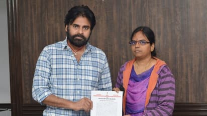 ఆడపడుచులతో జనసేన పార్టీ కమిటీలు: తొలిజాబితా విడుదల చేసిన పవన్ కళ్యాణ్