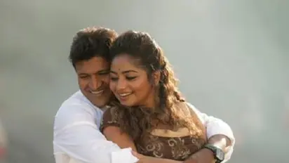 ನಟ ಸಾರ್ವಭೌಮ ರಿಲೀಸ್ಗೂ ಮುನ್ನ 1200 ಟಿಕೆಟ್ ಖರೀದಿಸಿದ ಅಭಿಮಾನಿ