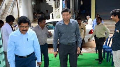 జయరాం హత్యకేసులో ట్విస్ట్ : తెలంగాణ పోలీసులకు నిందితులను అప్పగించమన్న జైలు సిబ్బంది..?