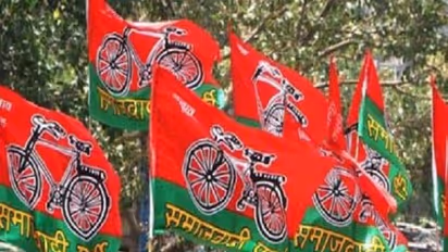 अग्निपथ स्कीम के प्रदर्शनकारियों का सपा कनेक्शन आया सामने, गाड़ी पर लगा था झंड़ा