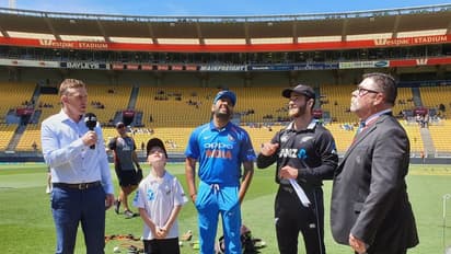 5ನೇ ಏಕದಿನ: ಟಾಸ್ ಗೆದ್ದ ಭಾರತ ಬ್ಯಾಟಿಂಗ್ ಆಯ್ಕೆ-ತಂಡದಲ್ಲಿ 3 ಬದಲಾವಣೆ!