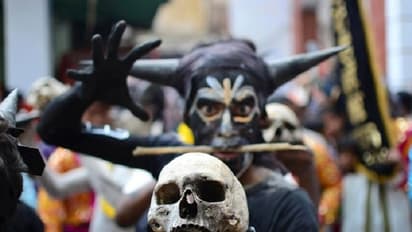 ಈ ಸಾಧು ಸಂತರ ಬದುಕು ಅಗೋರ....