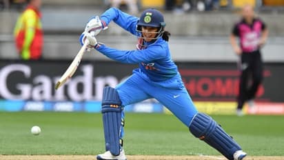 Smriti Mandhana’s record half century in vain as India women lose 1st T20I to New Zealand