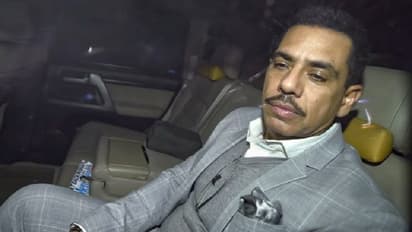 लंच के बाद वापस ईडी के दफ्तर पहुंचे सोनिया के दामाद रॉबर्ट वाड्रा, फिर से पूछताछ जारी