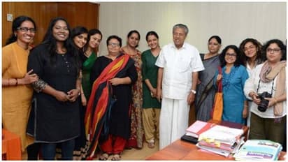 இந்திய பட்ஜெட் வரலாறு காணாத அதிசயம் நிகழ்த்திய கேரள முதல்வர்...சினிமாவுக்கு இது புதுசு...