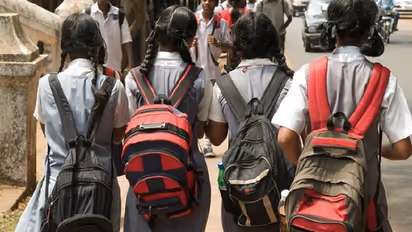 கொரோனா முக்கிய தகவல்..! "பள்ளிகளுக்கு அவசர அறிவிப்பு"..!