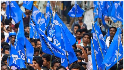 കെഎസ്‍യു പുനഃസംഘടനയിലും ഗ്രൂപ്പ് പോര്; തെരഞ്ഞെടുപ്പ് ഒഴിവാക്കാന്‍ നീക്കം, ഉടക്കി ചെന്നിത്തല