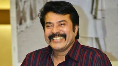 രാജി വച്ച നടിമാരെ അംഗത്വ ഫീസ് വാങ്ങാതെ 'അമ്മ'യിലേക്ക് തിരിച്ചെടുക്കണമെന്ന് മമ്മൂട്ടി