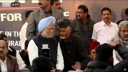 ఏపీకి ప్రత్యేక హోదా ఇవ్వాలి: మన్మోహన్ సింగ్