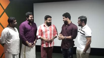 കിലോമീറ്റേഴ്സ് ആന്ഡ് കിലോമീറ്റേഴ്സ്; ടൊവിനോ ചിത്രം പ്രഖ്യാപിച്ച് മോഹന്ലാല്