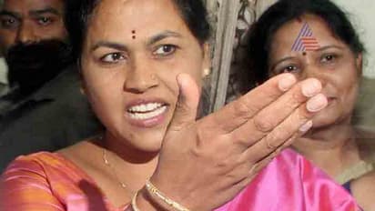 'ಕುಮಾರಸ್ವಾಮಿ ಆಲೂಗೆಡ್ಡೆಯಿಂದ ಶ್ರೀಮಂತರಾದವರು'