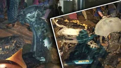 ಶಿವಮೊಗ್ಗದಲ್ಲಿ ಮನೆ ಮುಂದೆ ನಿಲ್ಲಿಸಿದ್ದ ಬೈಕ್’ಗಳಿಗೆ ಬೆಂಕಿ ಹಚ್ಚಿದ ಕಿಡಿಗೇಡಿಗಳು