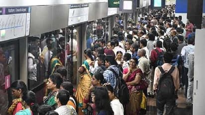 മെട്രോയിലും ബസിലും സ്ത്രീകൾക്ക് സൗജന്യ യാത്ര: തെരഞ്ഞെടുപ്പിലെ തോൽവിക്ക് പിന്നാലെ വമ്പൻ നീക്കവുമായി കെജ്രിവാൾ