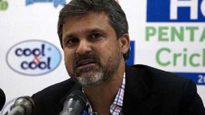 உலக கோப்பையில் இந்தியாவை தோற்கடித்து பாகிஸ்தான் வரலாற்றை உருவாக்கப் போகுதாம் !! மொயின்கான்தான் சொல்கிறார் !!