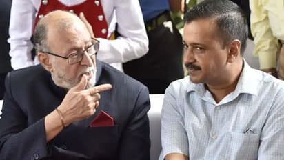 டெல்லியில் யாருக்கு அதிகாரம்... முதல்வருக்கா? ஆளுநருக்கா? உச்சநீதிமன்றம் பரபரப்பு தீர்ப்பு..!