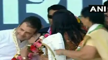 Valentine's Dayಯಂದು ರಾಹುಲ್‌ಗೆ ವೇದಿಕೆಯಲ್ಲೇ ಮುತ್ತಿಕ್ಕಿದ್ದ ಮಹಿಳೆ
