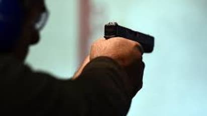 ബിജെപി പ്രാദേശിക നേതാവിന്റെ മകളെ തോക്കിൻമുനയിൽ നിർത്തി തട്ടിക്കൊണ്ടുപോയി