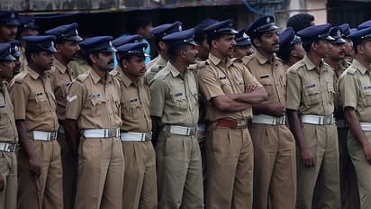 വിശ്രമമില്ലാതെ ജോലിയെന്ന് പരാതി; കൊച്ചിയിൽ പൊലീസുകാരുടെ ജോലിസമയം പുനഃക്രമീകരിക്കും