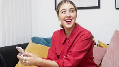 ഇത് ജിനയുടെ ഒന്നര വര്‍ഷം നീണ്ട പോരാട്ടത്തിന്‍റെ വിജയം; അപ്സ്കര്‍ട്ടിങ്ങ് ക്രിമിനല്‍ കുറ്റമാകും