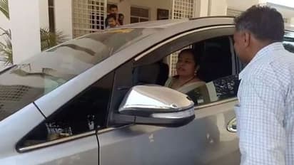 ಹಾಸನದಿಂದ ಪ್ರಜ್ವಲ್ ಫಿಕ್ಸ್, ಈಗಲೇ ಮತಯಾಚನೆ ಶುರುಹಚ್ಚಿಕೊಂಡ ತಾಯಿ